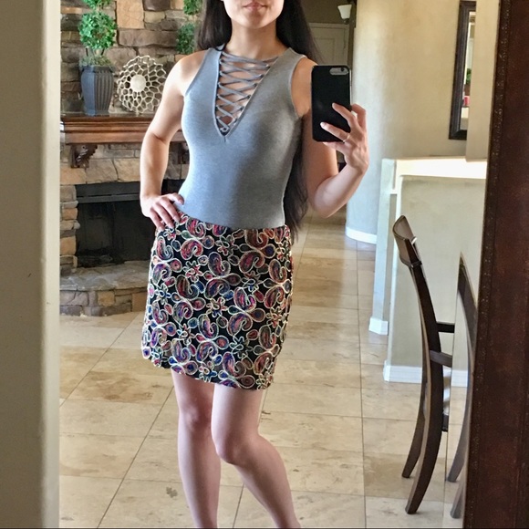 Sexy Lace-Up Sleeveless Bodysuit - Picture 5 of 8